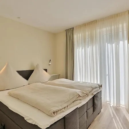 Stern Stern 02 * ティメンドルファー・シュトラント