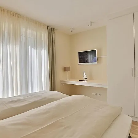 Stern Stern 02 アパート *