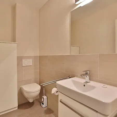 アパート Stern Stern 02 *